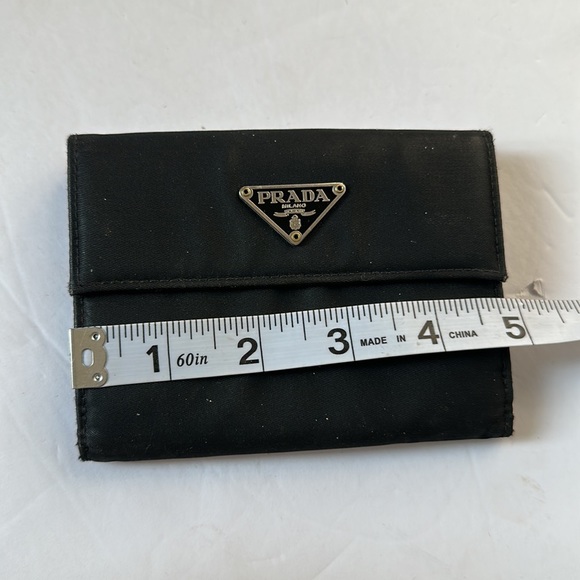 Authentic Prada wallet - Picture 14 of 14